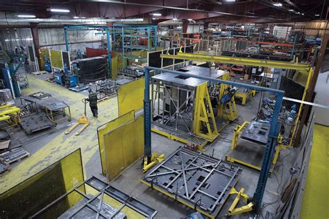 fabrication shops in canada